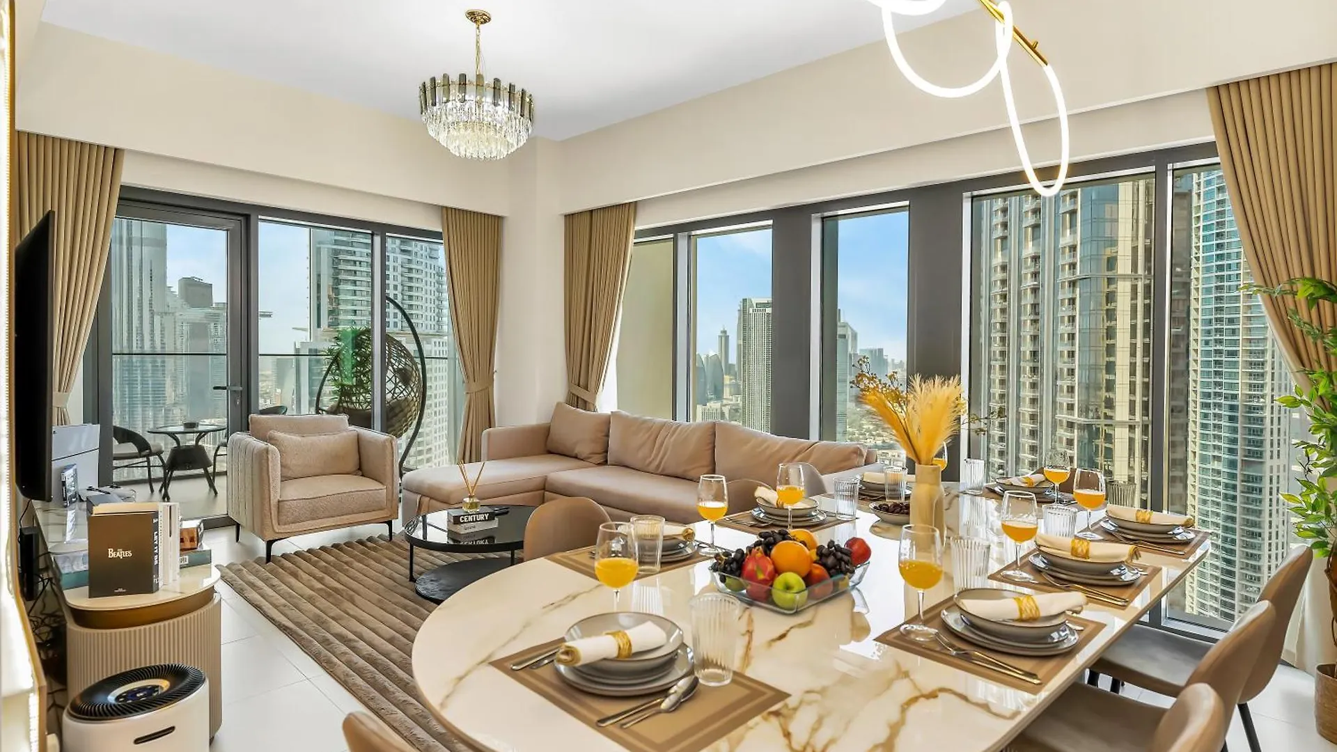 New! Panoramic Burj Khalifa Views At Burj Royale Apartment Dubai