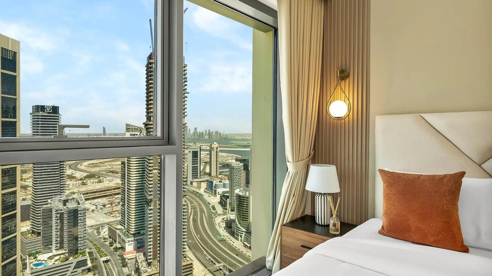 New! Panoramic Burj Khalifa Views At Burj Royale Apartment Dubai 0*,  United Arab Emirates