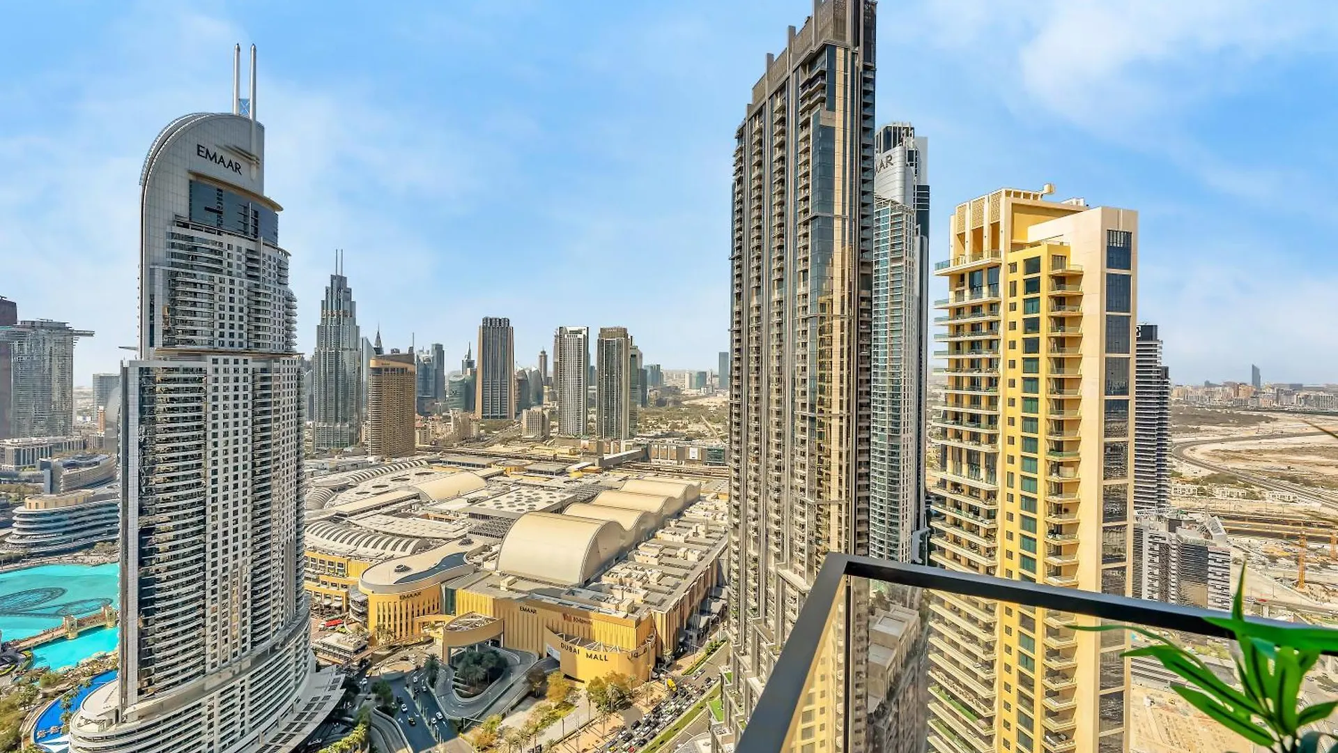 New! Panoramic Burj Khalifa Views At Burj Royale Apartment Dubai