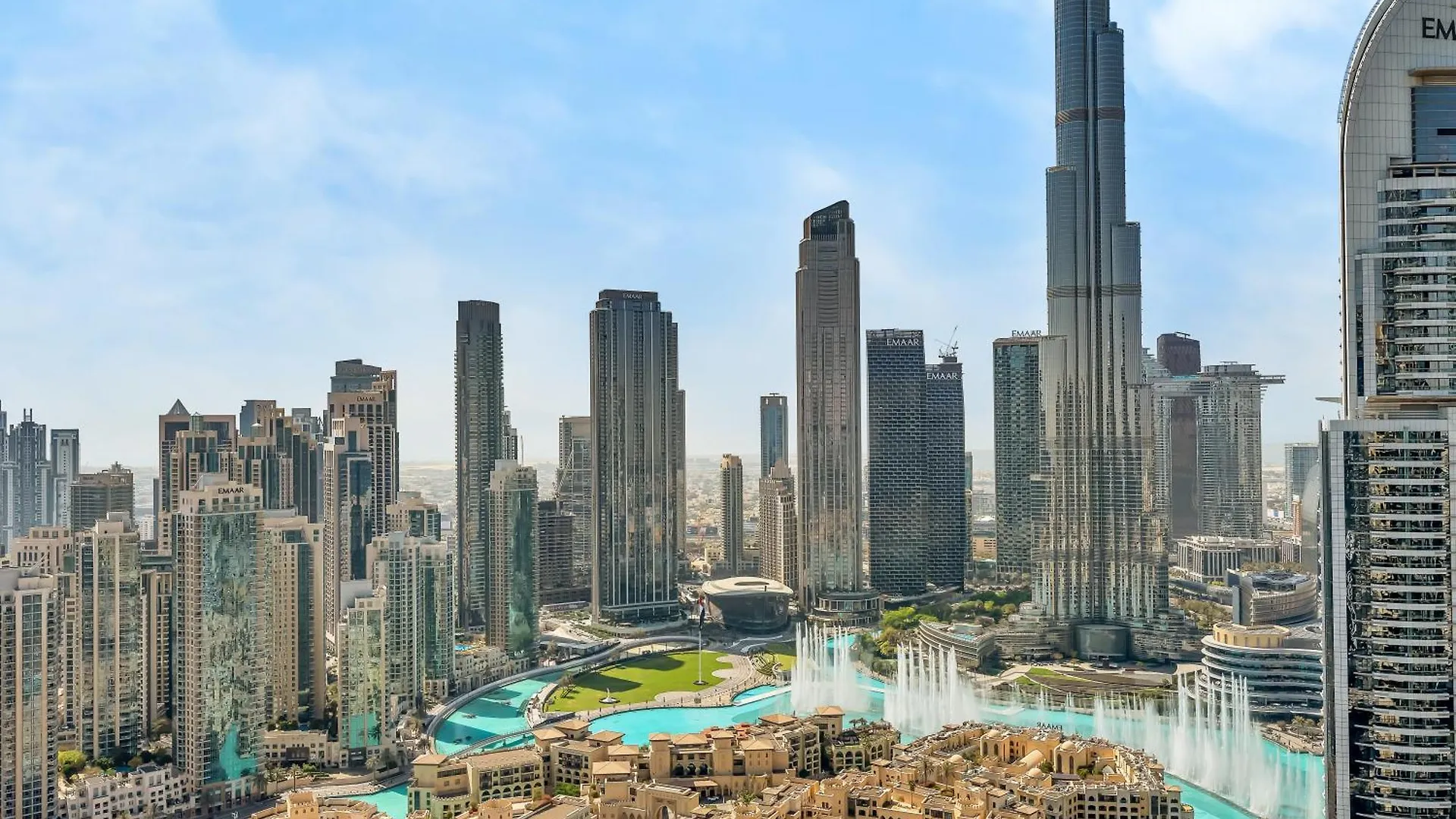 New! Panoramic Burj Khalifa Views At Burj Royale Apartment Dubai